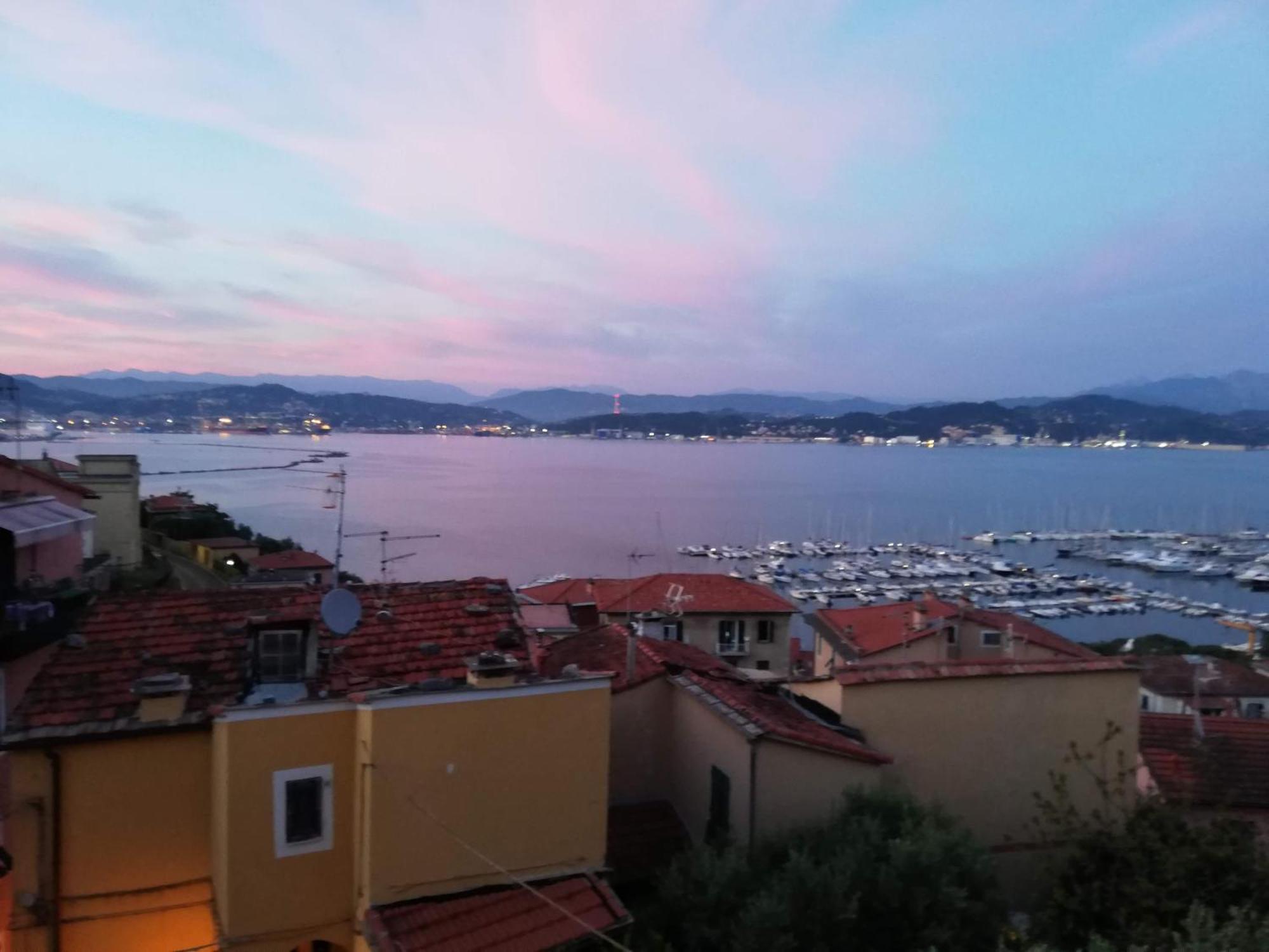 Ca' Tinetto Villa Fezzano  Buitenkant foto